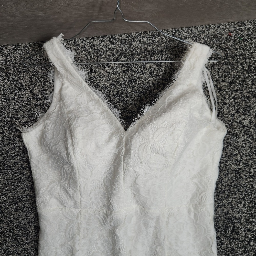 Lulus White Lace V Neck Fit N Flare Memermaid Wedding Dress Style# IDE76196 Nwt - Picture 4 of 14
